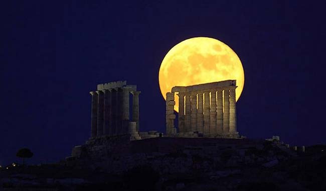 Μεγαλύτερη πανσέληνος της χρονιάς