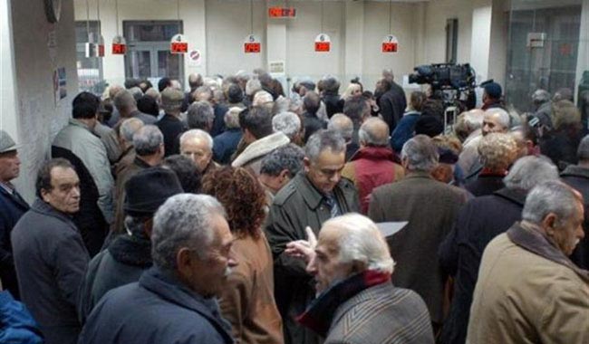 Ουρές στο ΙΚΑ