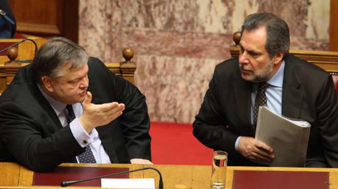 Βενιζέλος Παπουτσης