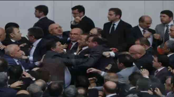 Τούρκικο κοινοβουλιο
