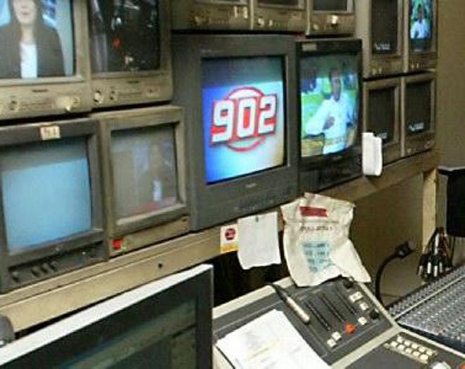 902