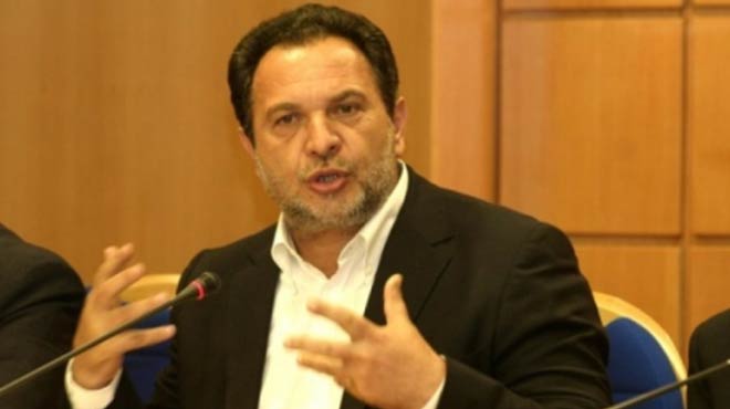 Γιάννης Κουράκης