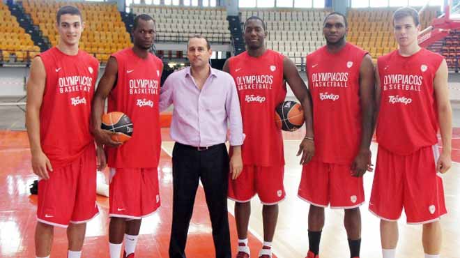 Ολυμπιακός πρώτη συγκέντρωση