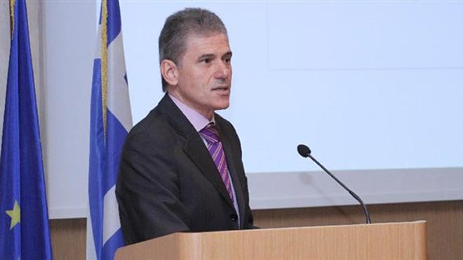 Πάνος Καρβούνης