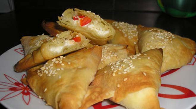 Τυροπιτάκια