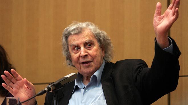 Μίκης Θεοδωράκης