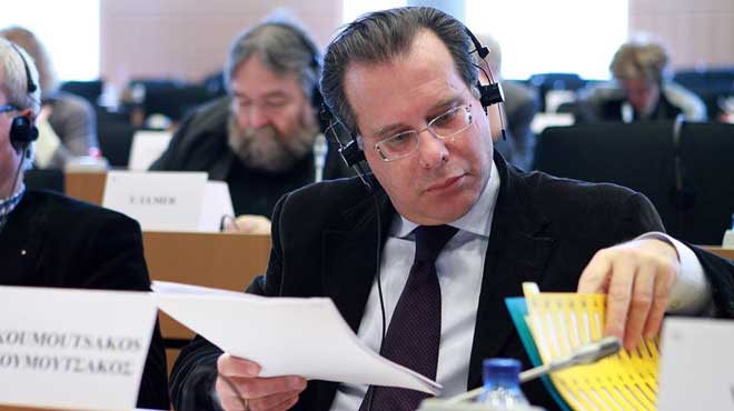 Κουμουτσάκος