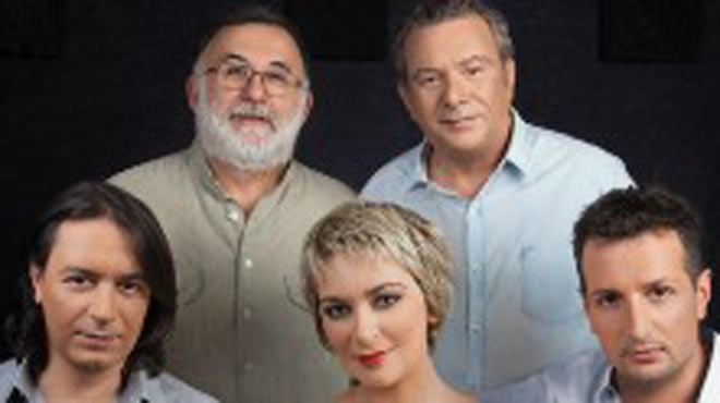 Θάνος Μικρούτσικος