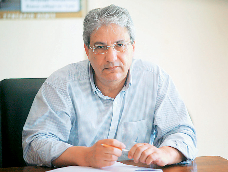 Δημήτρης Βαρνάβας