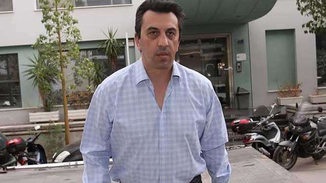 Σουφλέρης