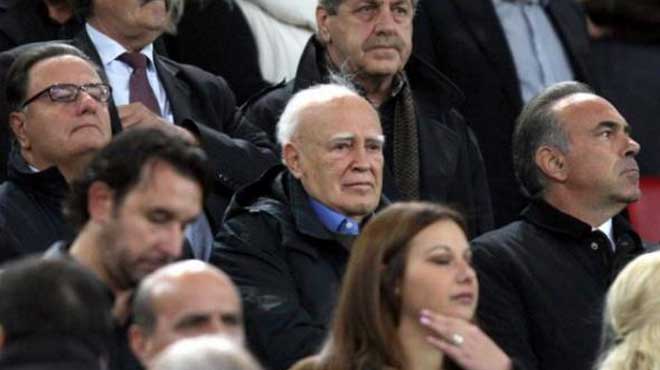 Κάρολος Παπούλιας