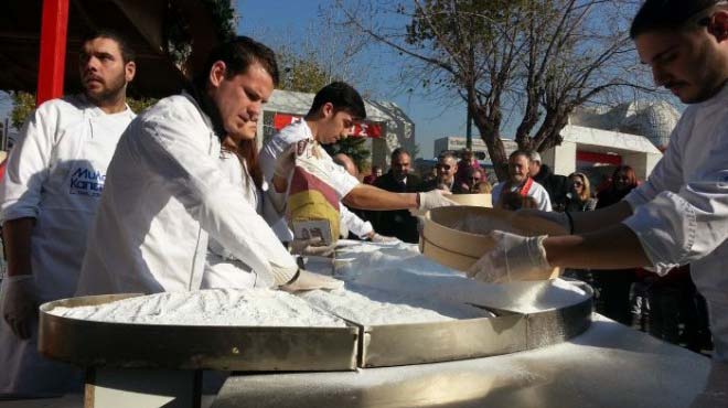 Κουραμπιές