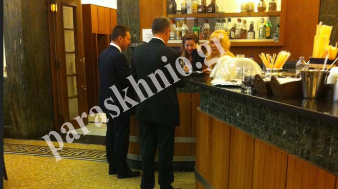 Στουρνάρας καφενεί2