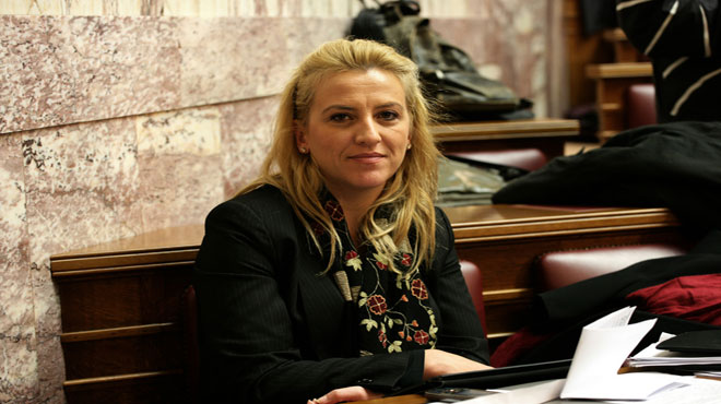 Ρένα Δούρου