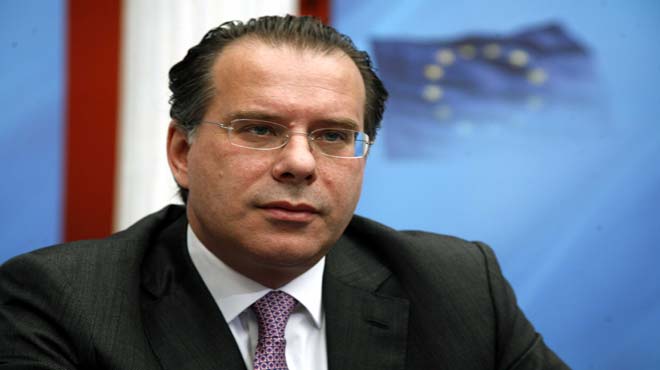 κουμουτσακος