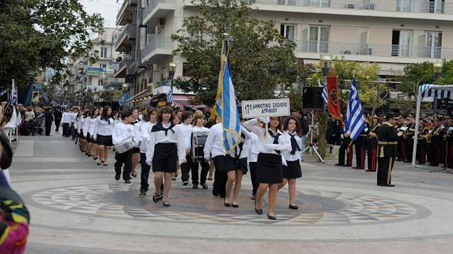 αγρίνιο-παρέλαση-25-3-12