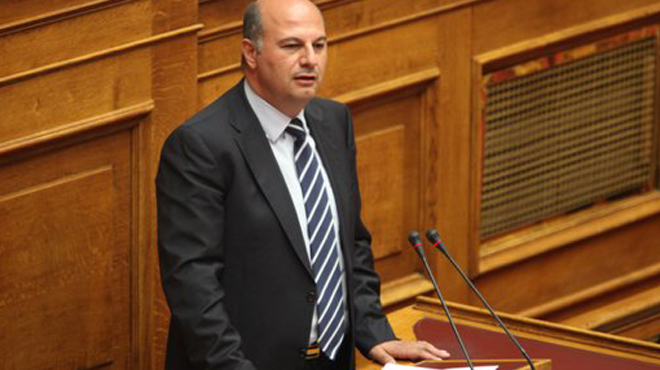 Κώστας Τσιάρας