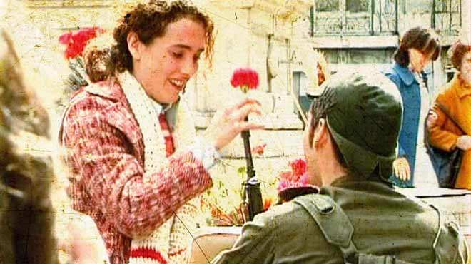 Η Επανάσταση των Γαρυφάλλων