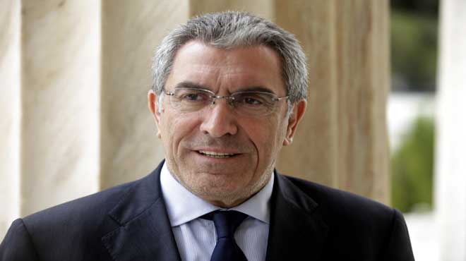 Βασίλης Καπερνάρος