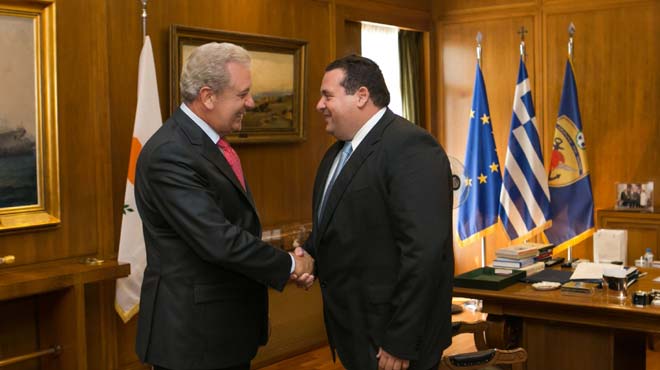 Δημήτρης Αβραμόπουλος
