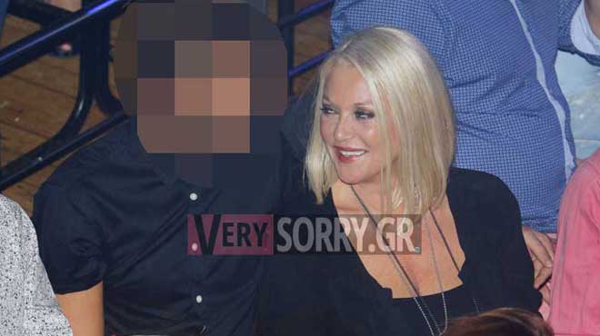 Ρούλα Κορομηλά