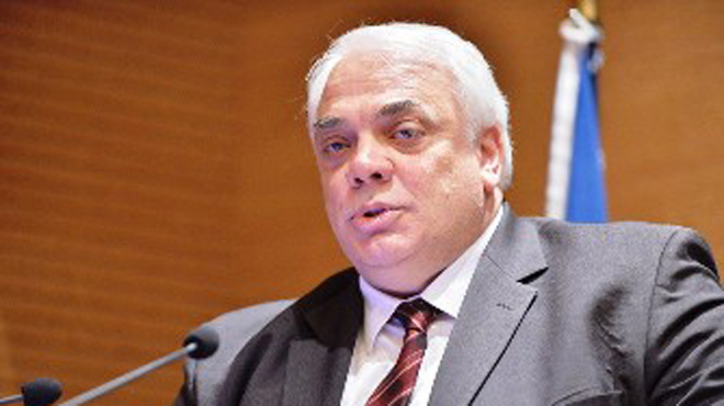Νίκος Σαράντης