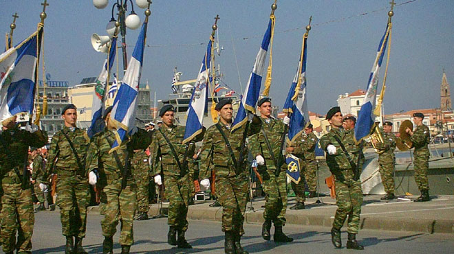 Στρατιώτες