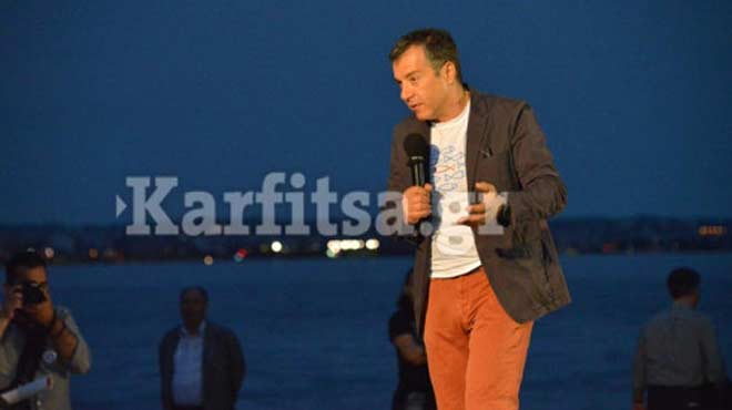 Σταύρος Θεοδωράκης