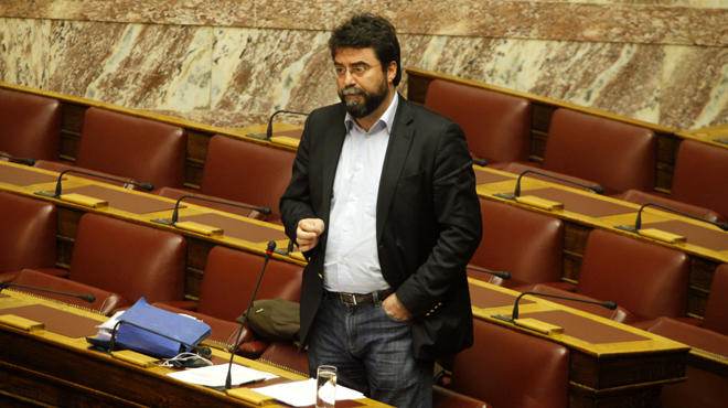 Βασίλης Οικονόμου