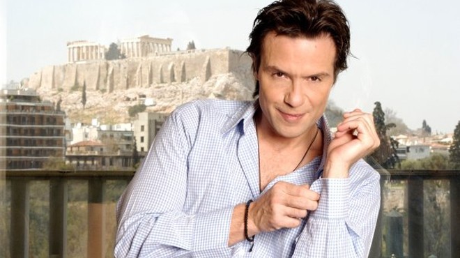 Στράτος Τζώρτζογλου