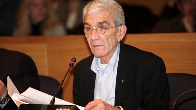Γιάννης Μπουτάρης