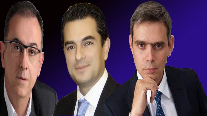 Τρεις βουλευτές