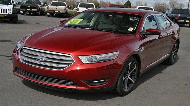 ford-taurus