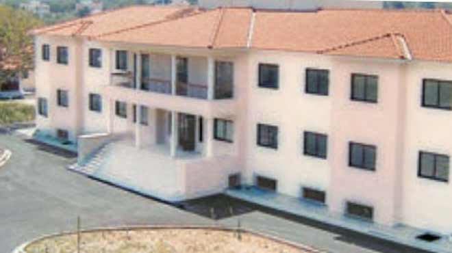 Στρατιωτικά ακίνητα