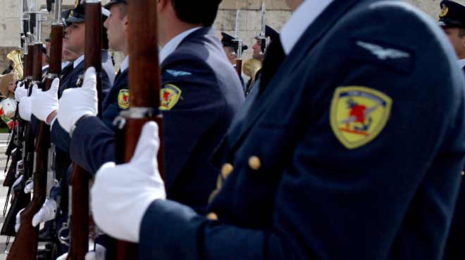 Στρατιωτικοί