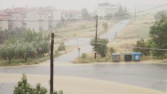νεροποντή