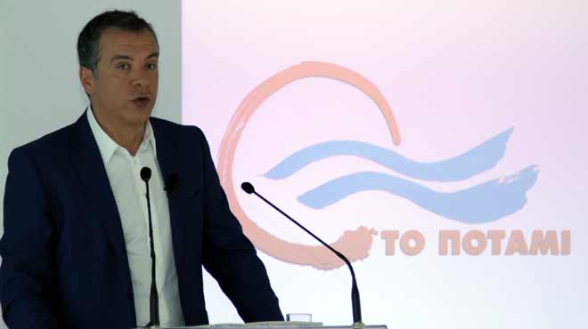 Σταύρος Θεοδωράκης