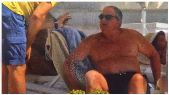 Καραμανλής διακοπές