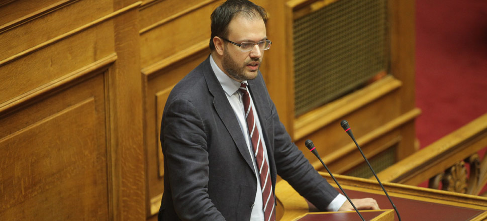 Θανάσης Θεοχαρόπουλος