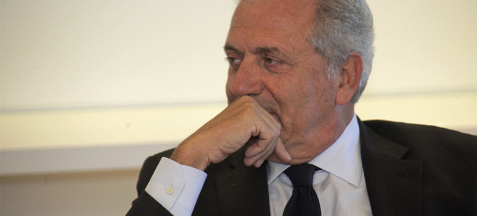 Δημήτρης Αβραμόπουλος
