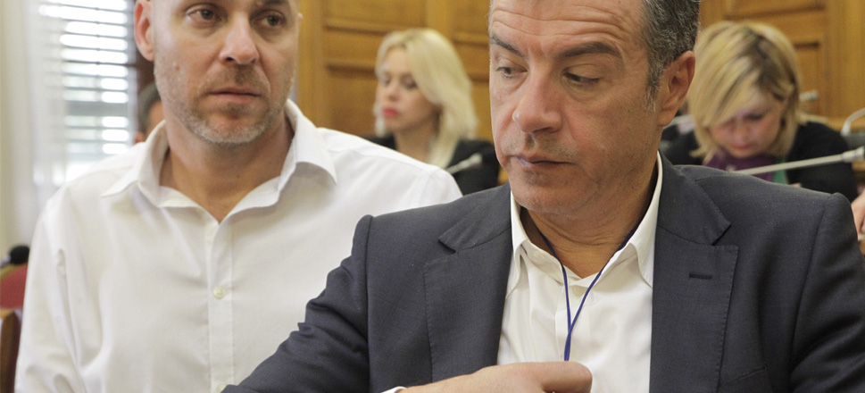 Σταύρος Θεοδωράκης