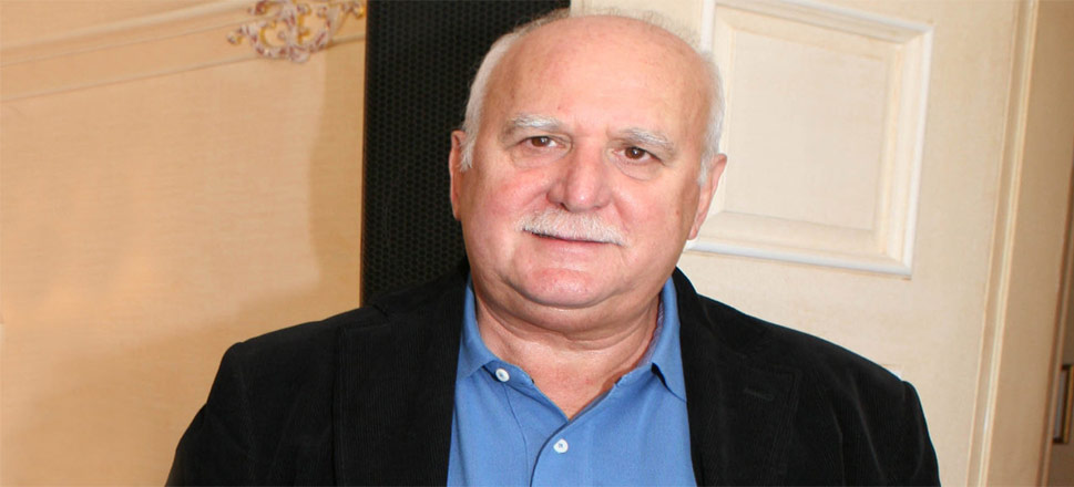 Γιώργος Παπαδάκης