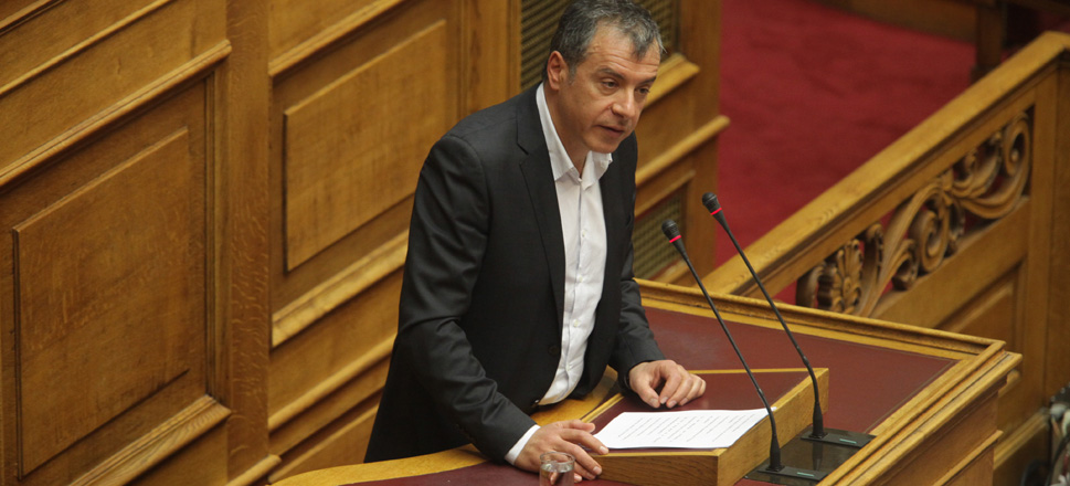 Σταύρος Θεοδωράκης