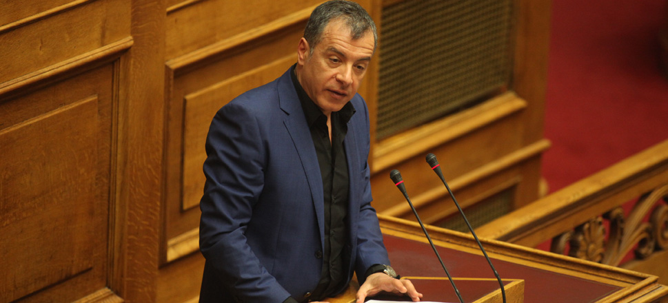 Σταύρος Θεοδωράκης