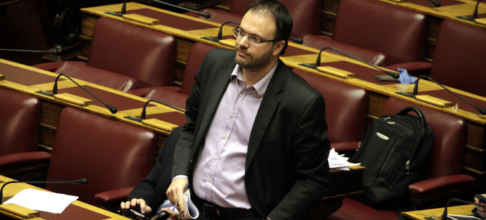 Θανάσης Θεοχαρόπουλος