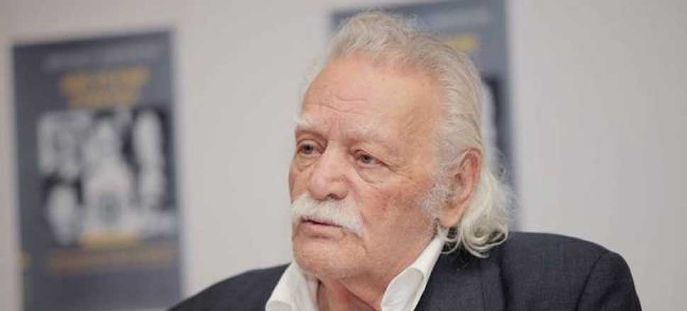Μανώλης Γλέζος