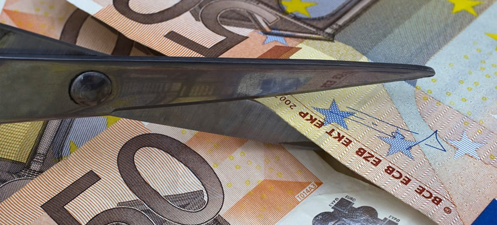 Μισθός περικοπές